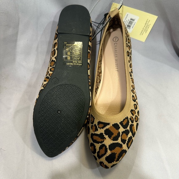 Charles albert flats size 7 - Picture 3 of 6